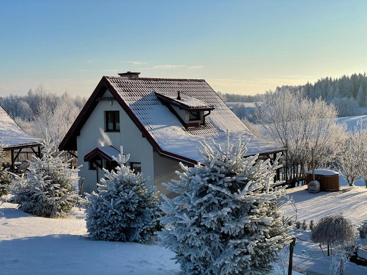 Szarejkowe Wzgorza Hotel Szarejki Екстериор снимка