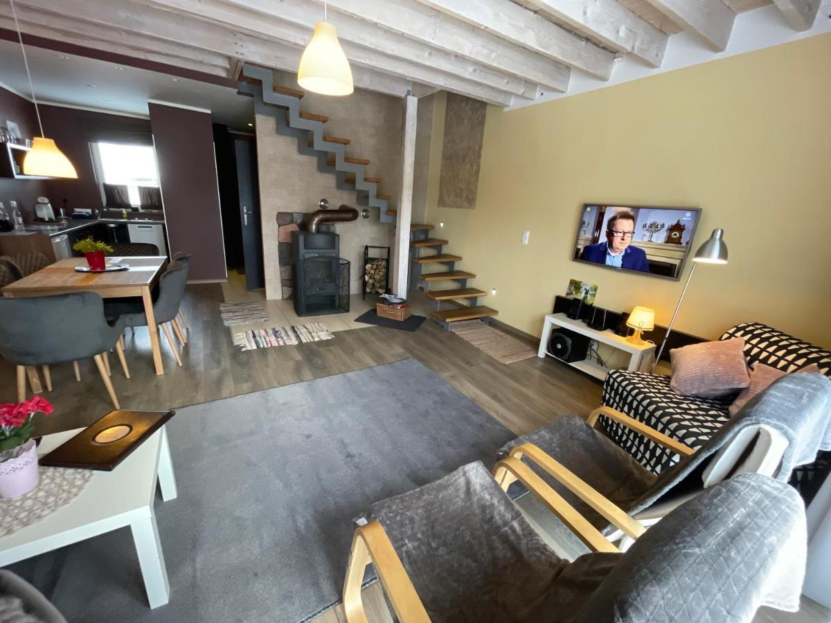 Szarejkowe Wzgorza Hotel Szarejki Екстериор снимка